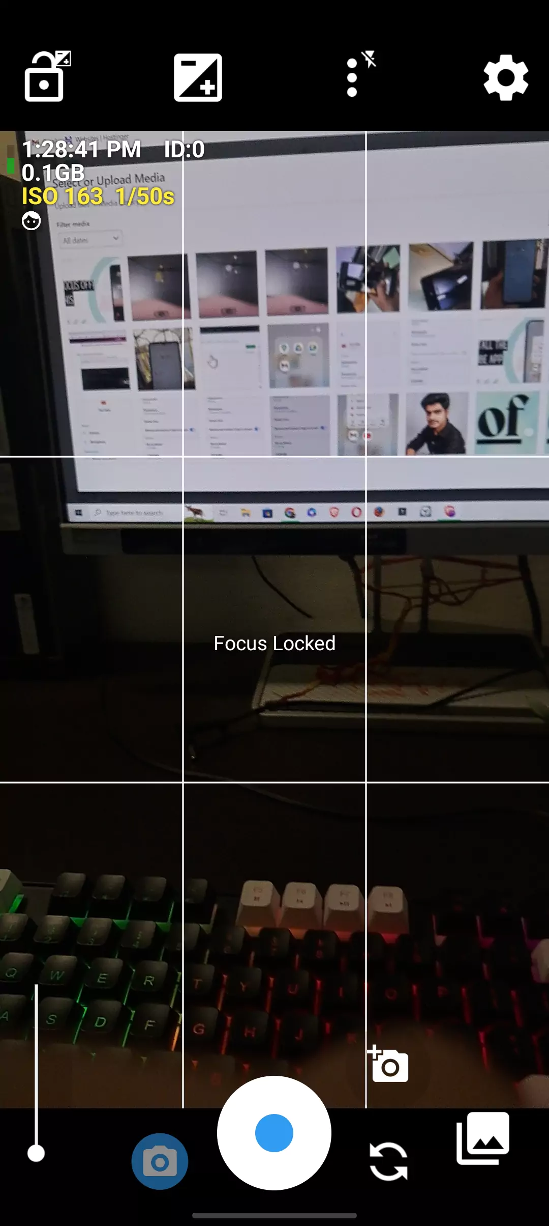 screenshot of the camera app with focus locked on the screen